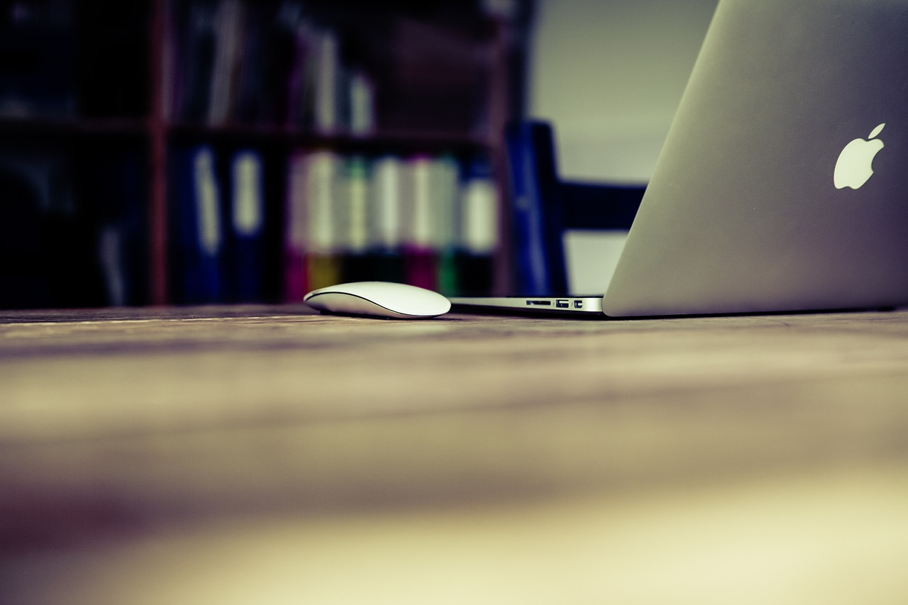 Mit einer ausführlichen Beratung sparen Sie sich die eigenhändige Recherche zur Aufrüstung von Apple Computern Mit einer ausführlichen Beratung sparen Sie sich die eigenhändige Recherche zur Aufrüstung von Apple Computern